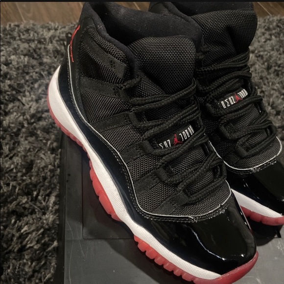 Air Jordan - Picture 1 of 8